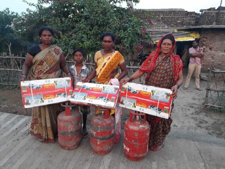 6915569d-432c-40c1-947b-180159faf6cc (1)